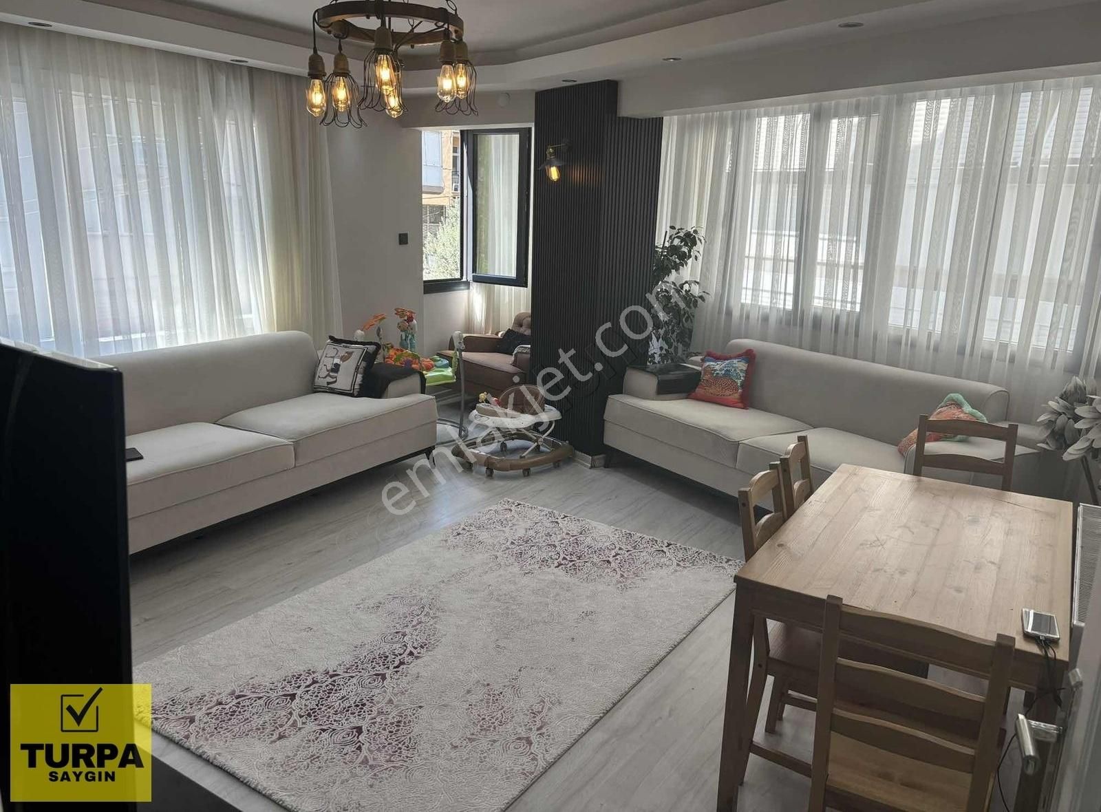 Karabağlar Kazım Karabekir Satılık Daire TURPADAN CADDE ÜSTÜ MASRAFSIZ ARAKAT SATILIK DAİRE.