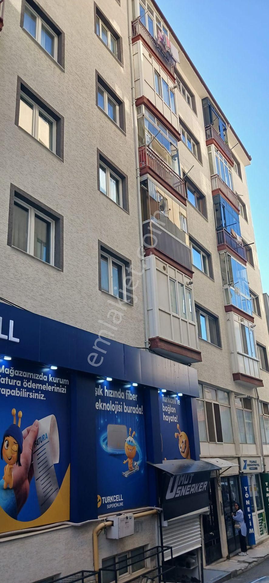 Bozüyük Yeni Satılık Daire  BİLECİK BOZÜYÜK YENİ MAHALLE SATILIK 3+1 DAİRE