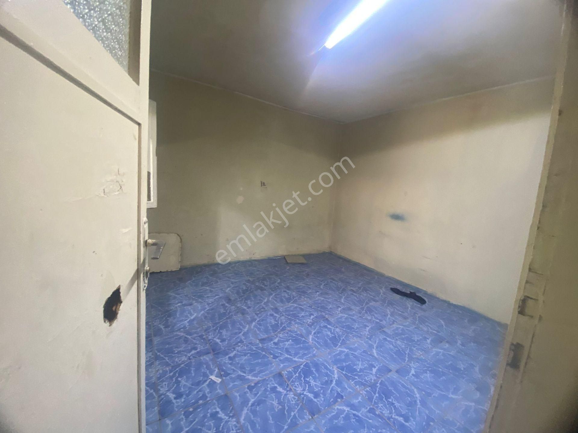 Acill Konak Saygı Mah.de Toros Meydan Yakını 2 Katlı Komple Satılık Müstakil Ev - Görsel 18