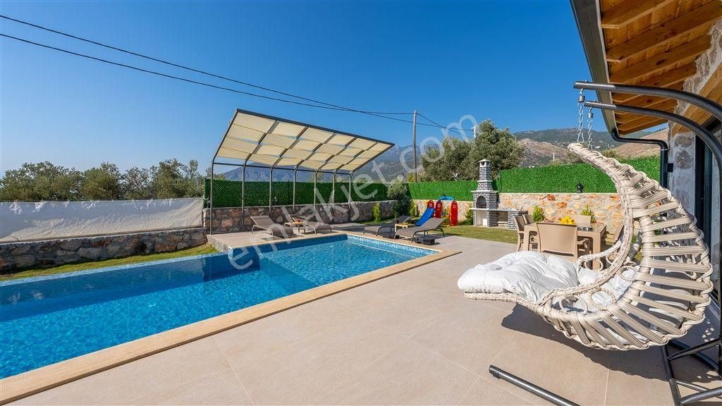 Antalya Kaş Günlük Kiralık Villa Kalkan'da Korunaklı Özel Havuzlu 5 Kişilik Günlük Villa Tatili