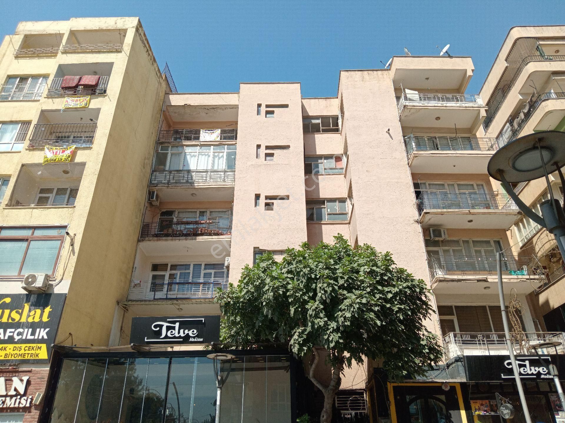 Haliliye Mimar Sinan Kiralık Daire Bahçelievler Mimar Sinan Mahallesi Kürkçüoğlu Apartmanı son kat 6000 kere