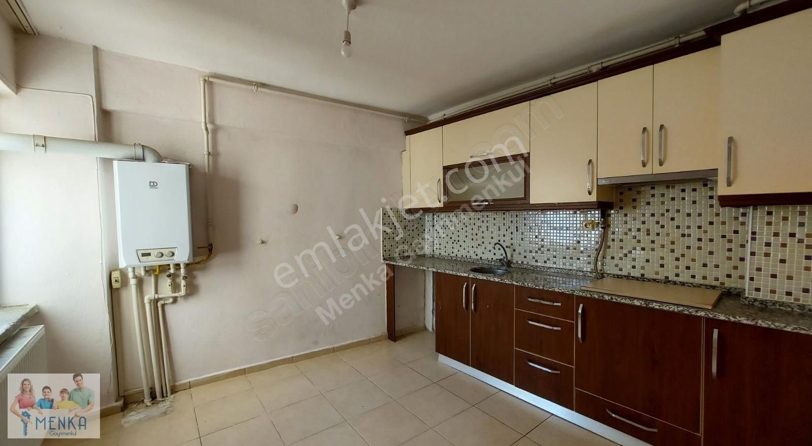 Şehzadeler Yarhasanlar Kiralık Daire Manisa Yarhasanlar Mahallesi 3+1 Arakat Asansörlü Kiralık Daire