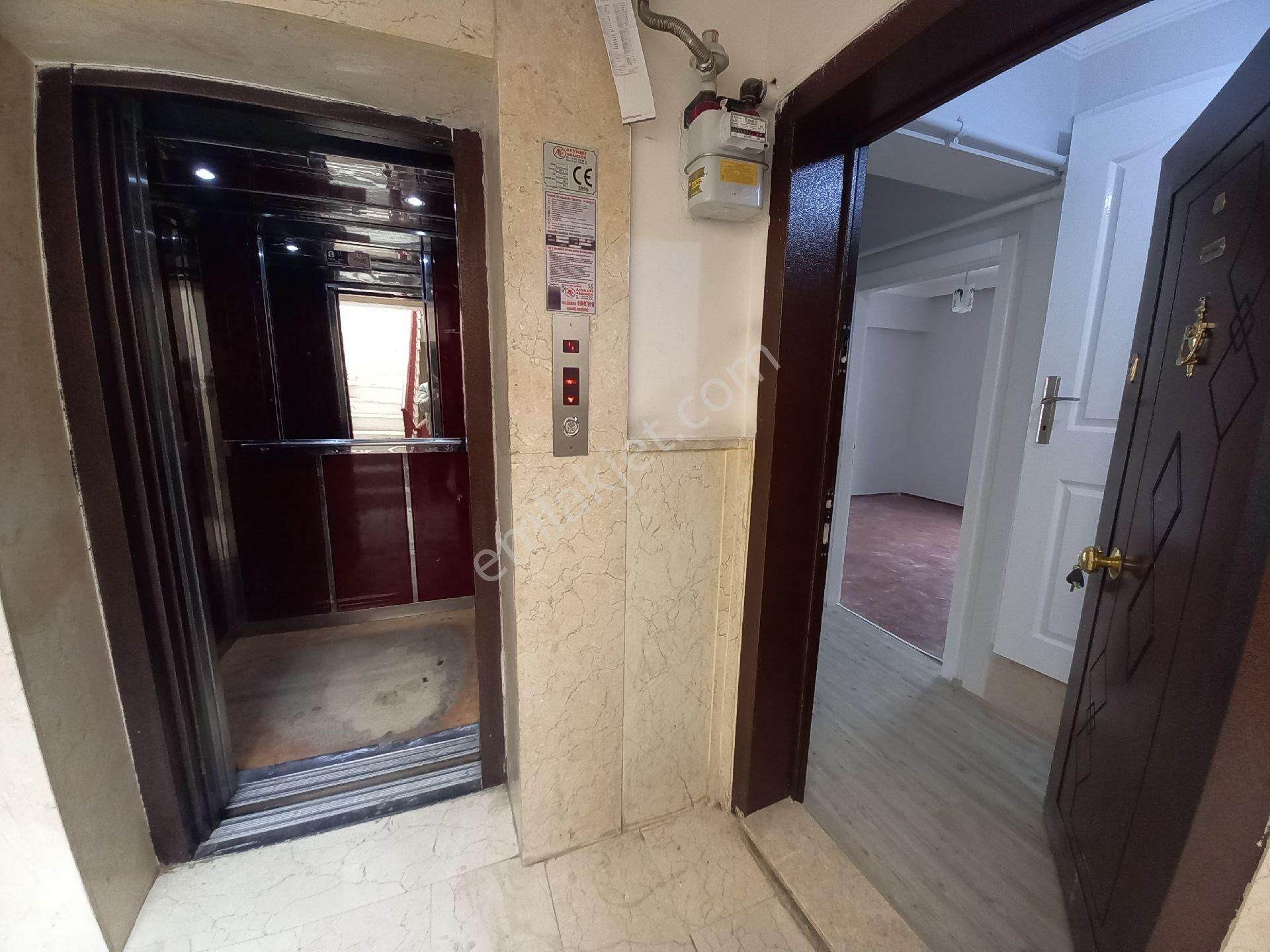 M.ç.mah 4+1 Daıre Kent Meydana Cephe Ön Cephe - Görsel 13