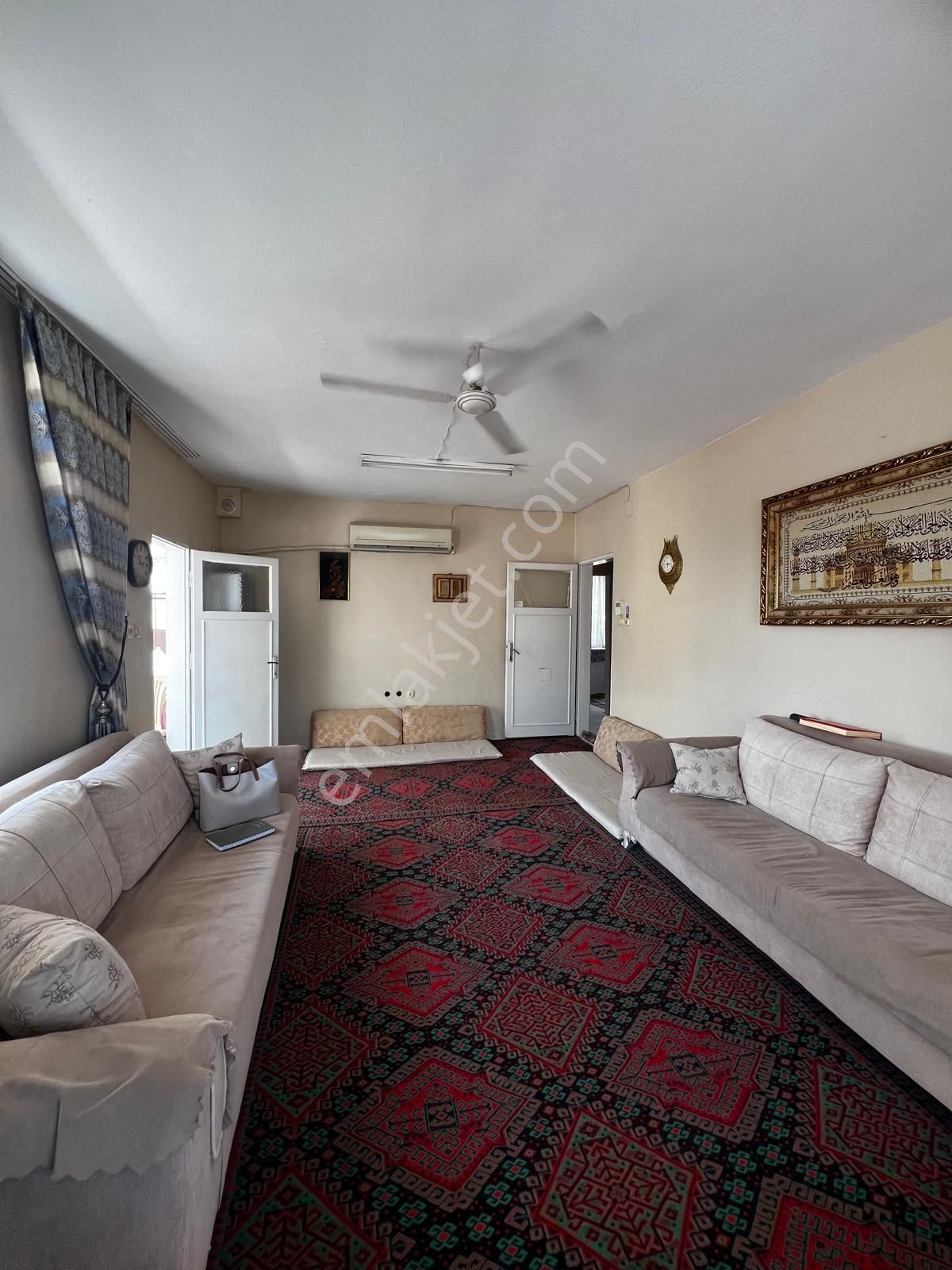 İsmetpaşa Mahallesinde 3+1 3 Katlı Satılık Müstakil Ev - Görsel 9