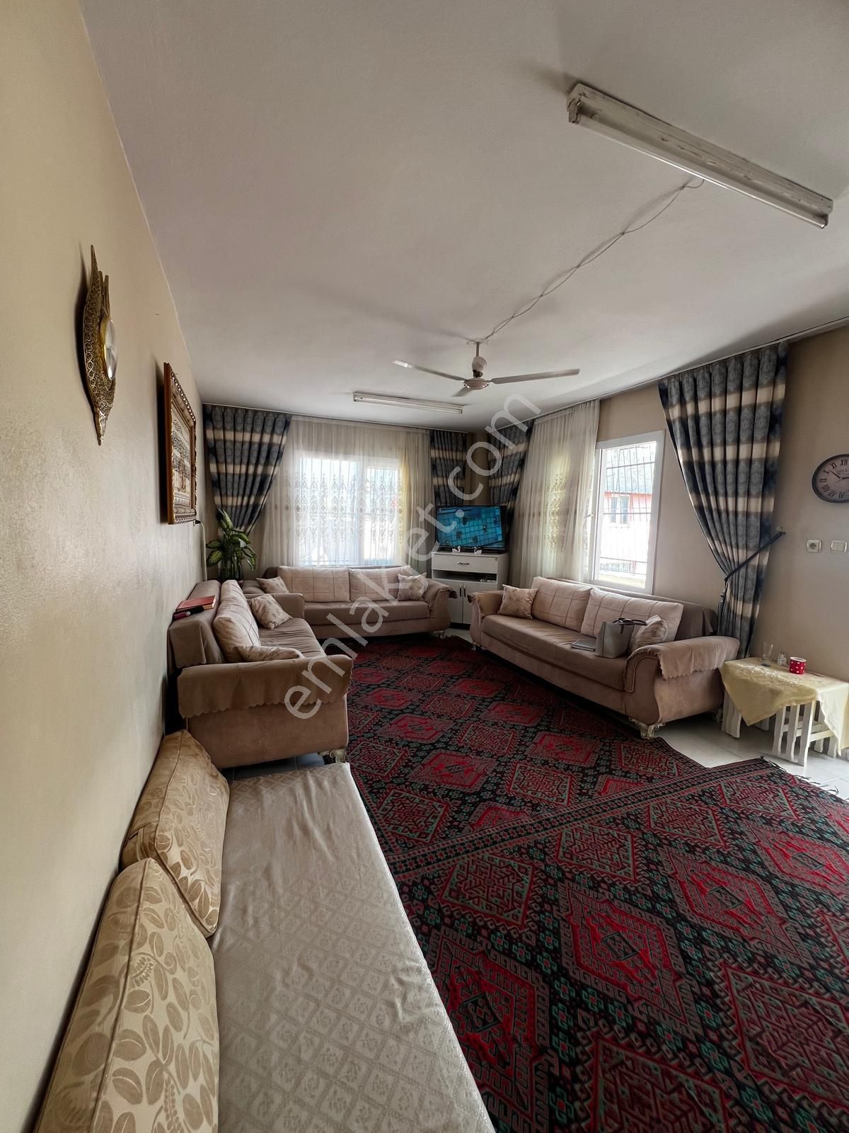 İsmetpaşa Mahallesinde 3+1 3 Katlı Satılık Müstakil Ev - Görsel 4