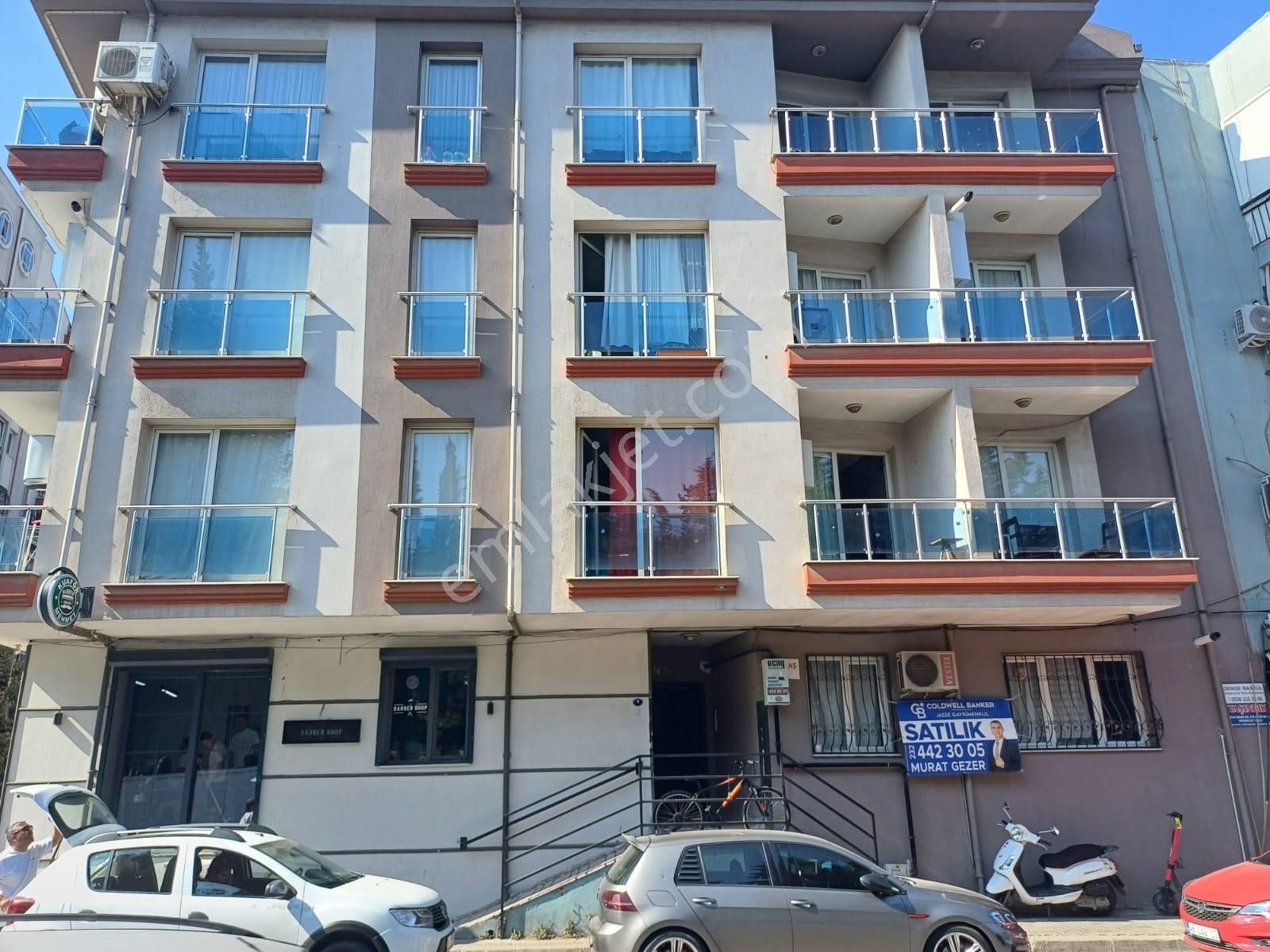 Buca Adatepe Satılık Daire  ERDEM CADDESİ ÜZERİNDE 2+1 TEMİZ YATIRIMLIK DAİRE