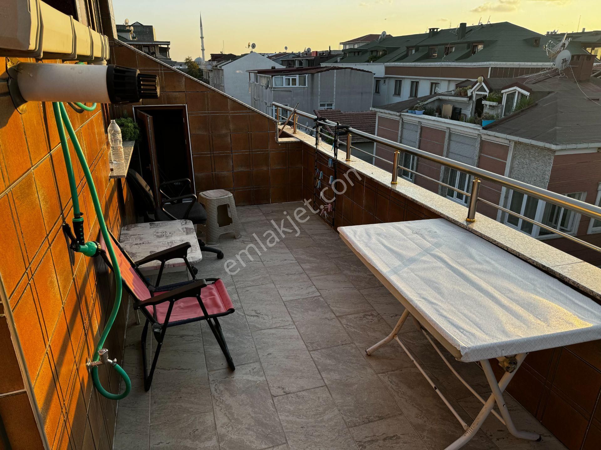 Metrobüse 5dk Eşyalı Paylaşımlı Yurt Konseptinde Apart Odalar - Görsel 30