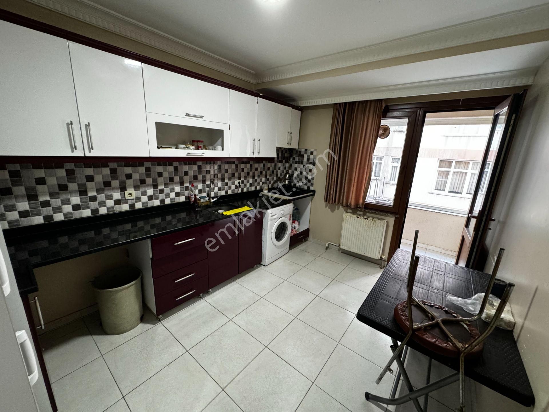 Metrobüse 5dk Eşyalı Paylaşımlı Yurt Konseptinde Apart Odalar - Görsel 24