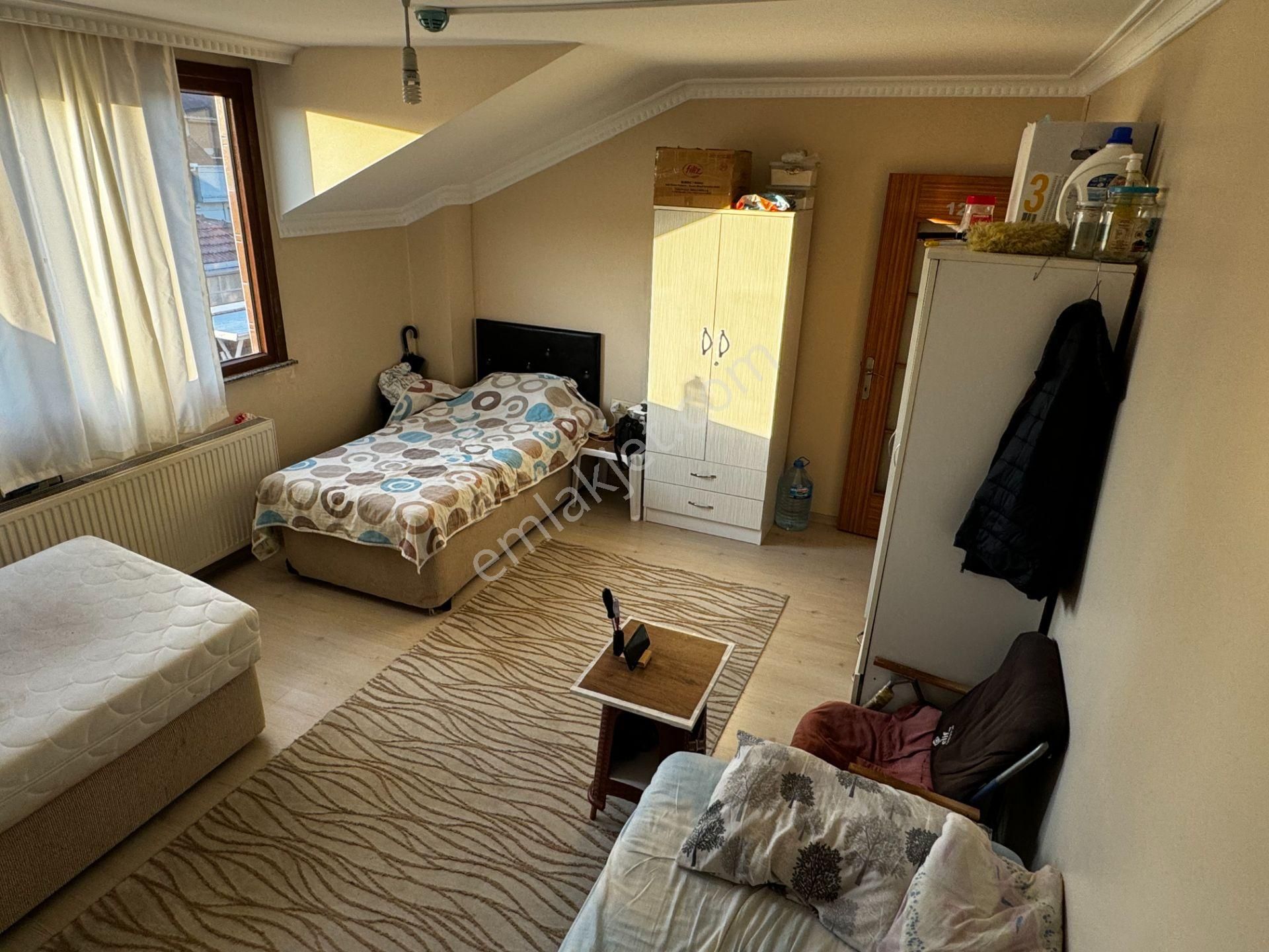 Metrobüse 5dk Eşyalı Paylaşımlı Yurt Konseptinde Apart Odalar - Görsel 28