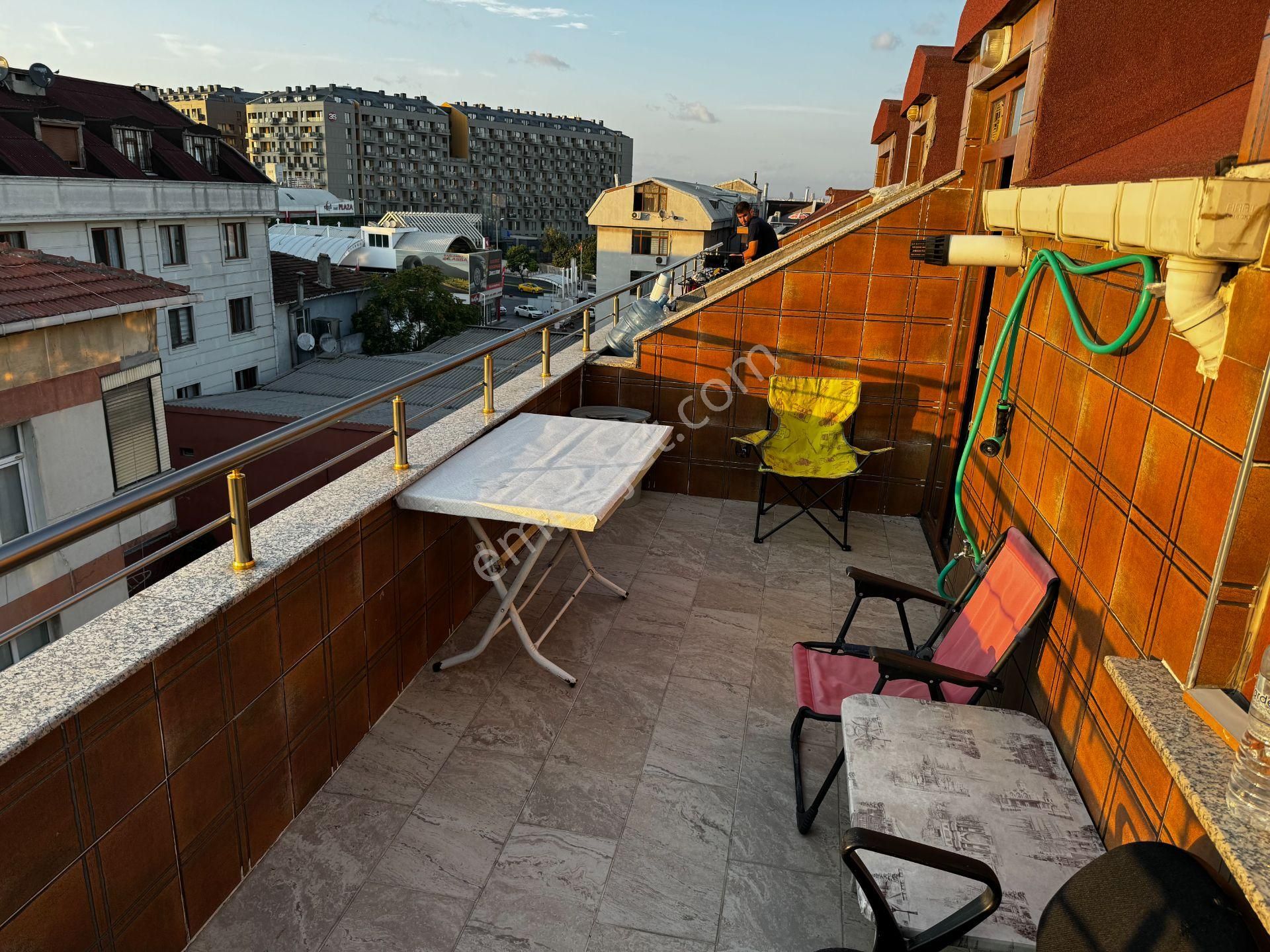 Metrobüse 5dk Eşyalı Paylaşımlı Yurt Konseptinde Apart Odalar - Görsel 31