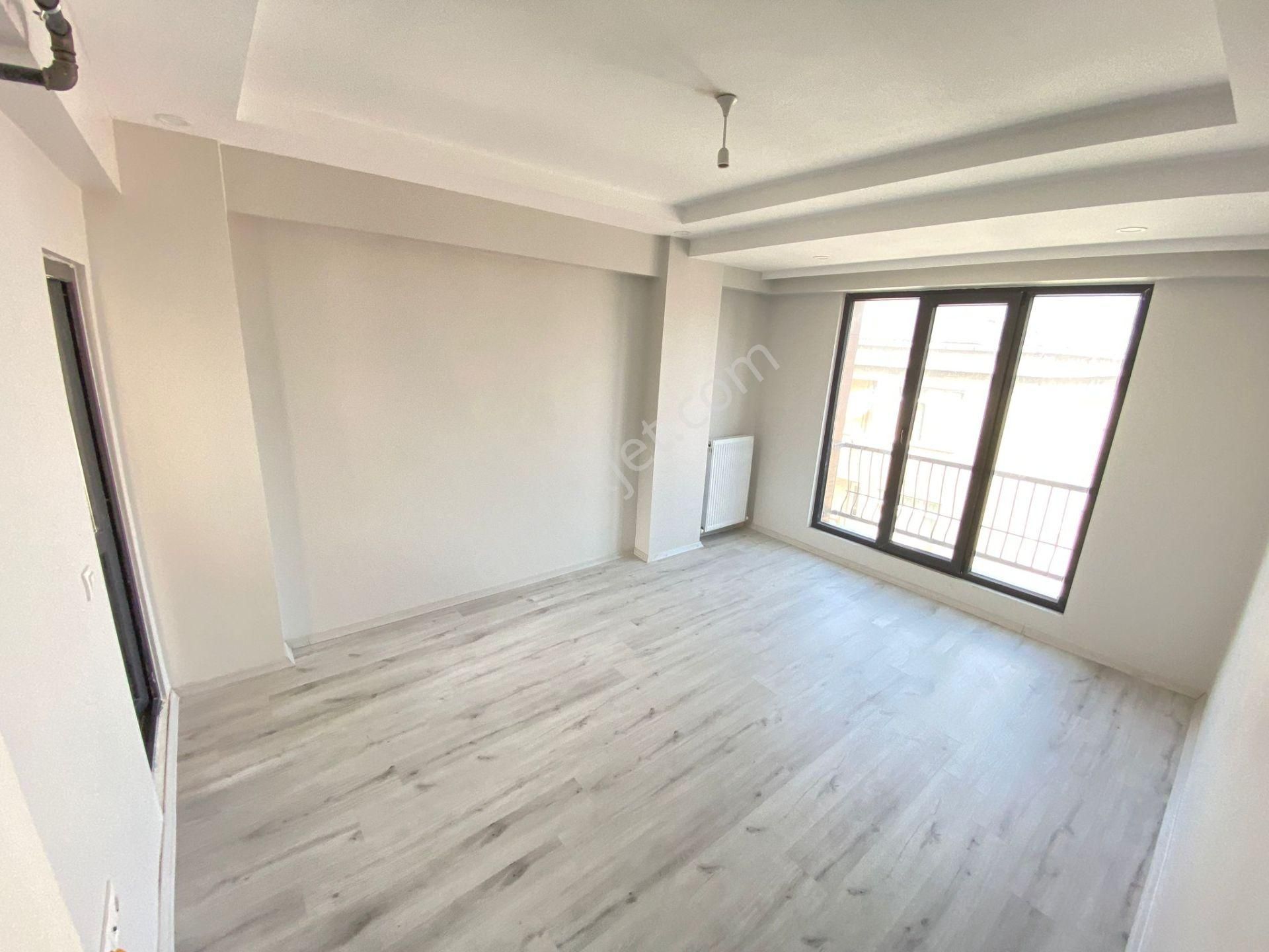 Sultangazi İsmetpaşa Satılık Daire  HOME'DAN İSMETPAŞA MAH'DE SATILIK 95M² 2+1 SIFIR ARA KAT DAİRE..