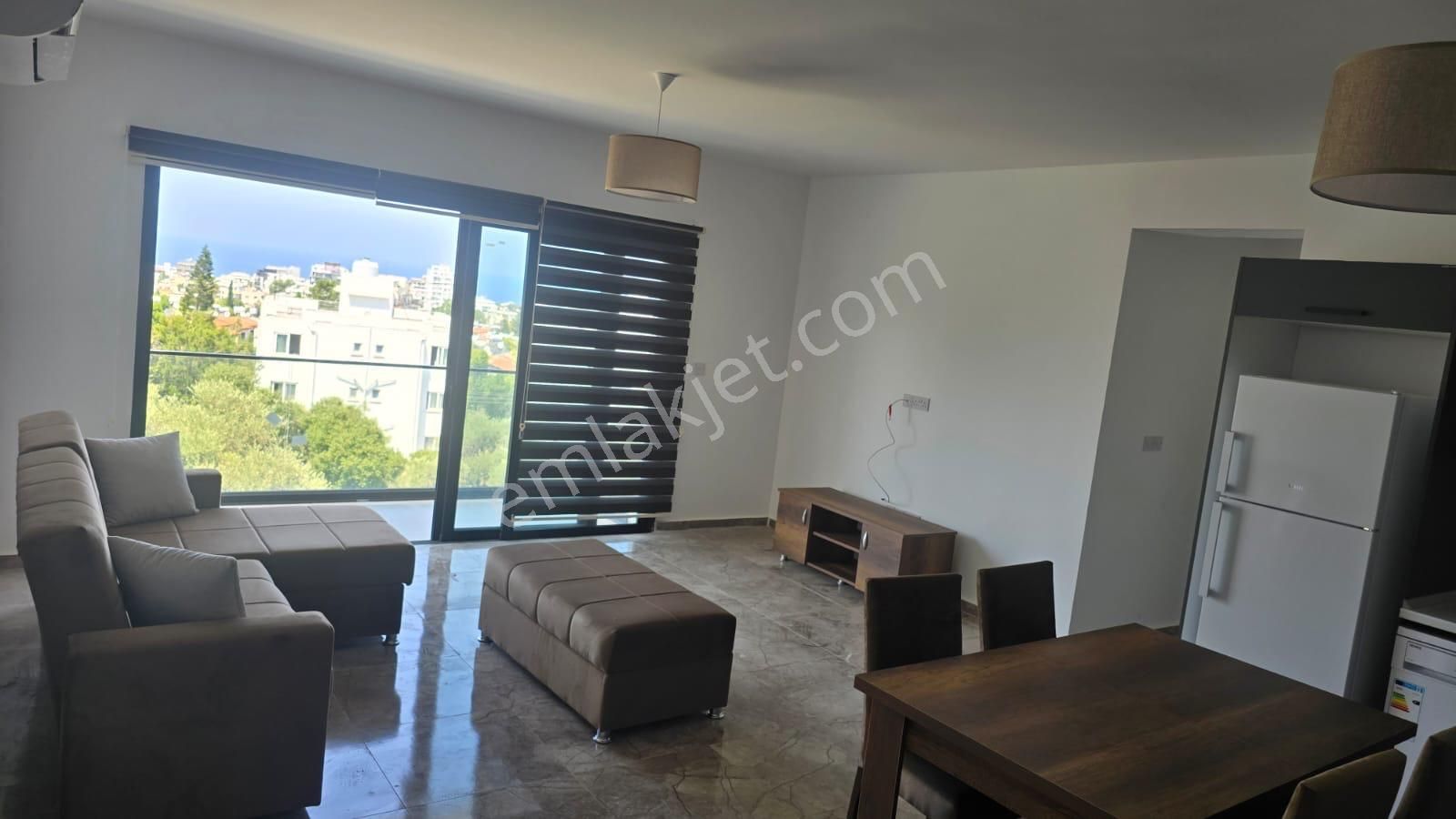 Girne Aşağı Girne Kiralık Daire Girne Merkez'de Full Yeni eşyalı Kiralık 3+1 Sıfır Daire !!!