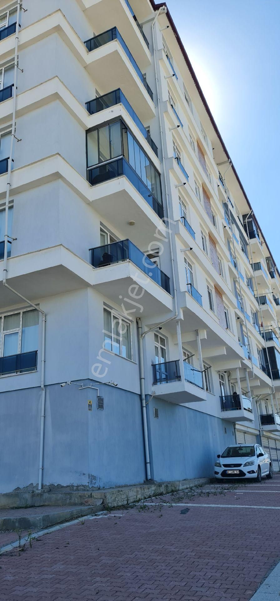 Seydişehir Alaylar İki Satılık Daire ALAYLAR 2 DE TEMA PARK 2.KAT SATILIK DAİRE 