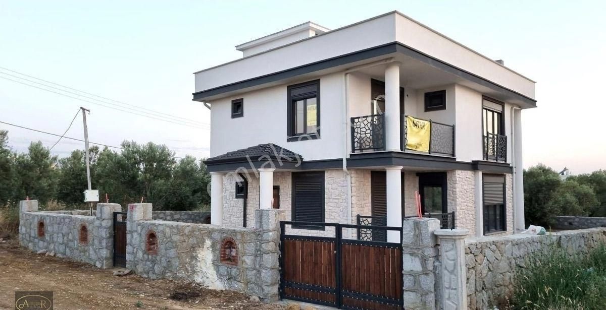 Gömeç Karaağaç Satılık Villa BALIKESİR GÖMEÇ KARAAĞAÇ MÜSTAKİL TRİBLEX  VİLLA