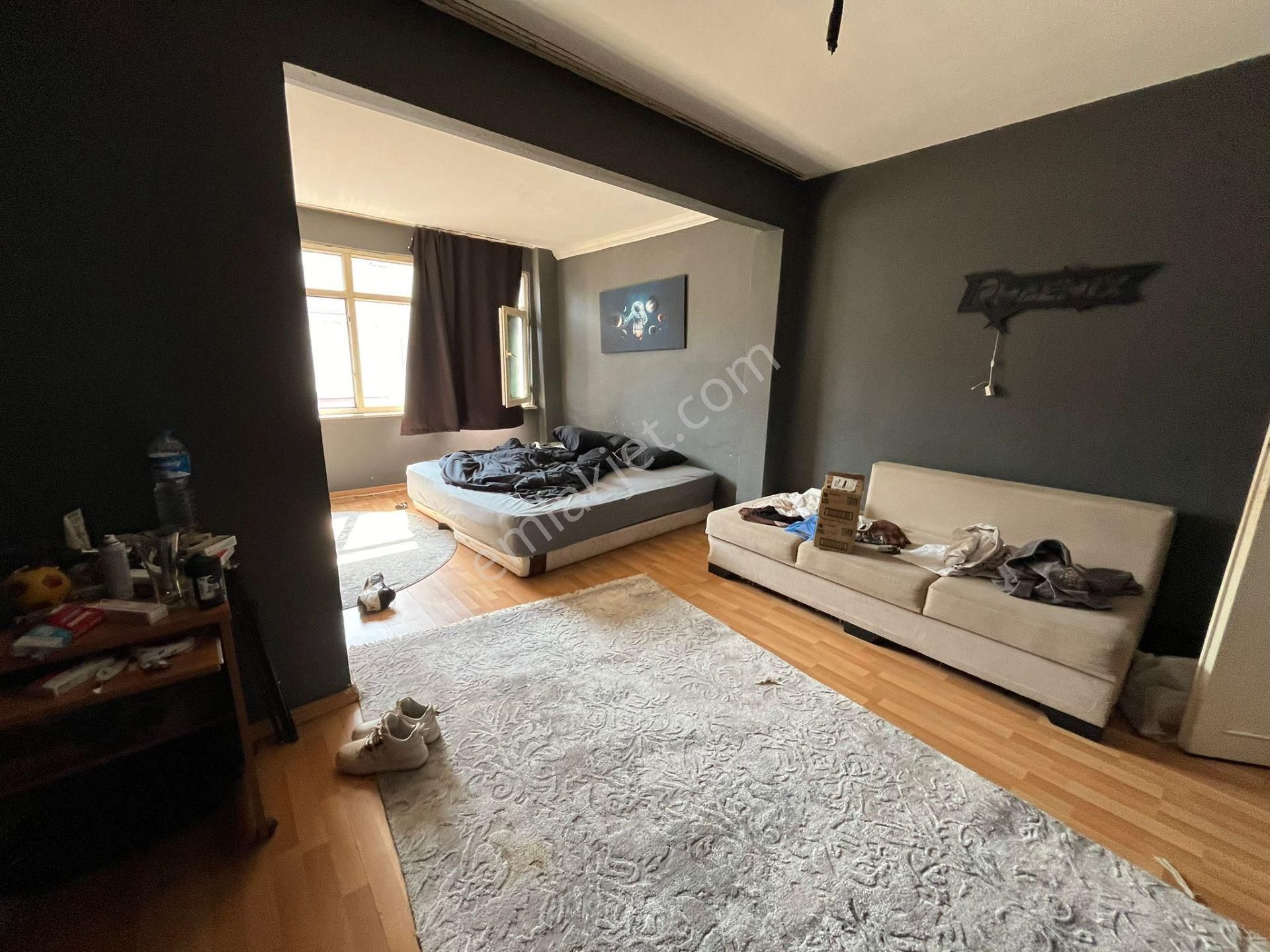 Cadde Üzeri 3+1 210 M2 Satılık Fırsat Daire - Görsel 9