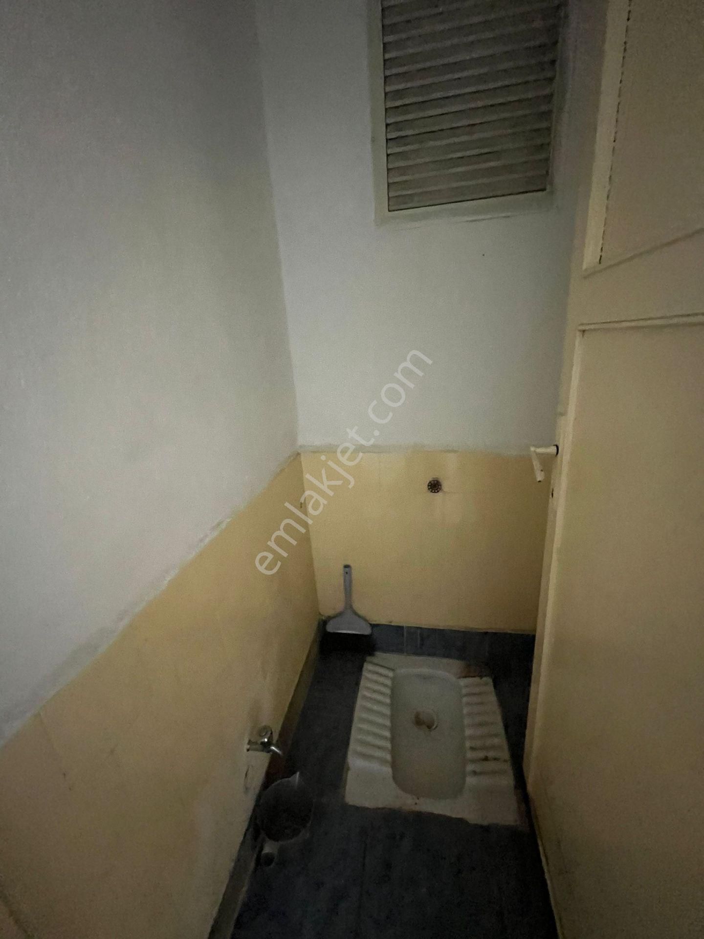 Cadde Üzeri 3+1 210 M2 Satılık Fırsat Daire - Görsel 14