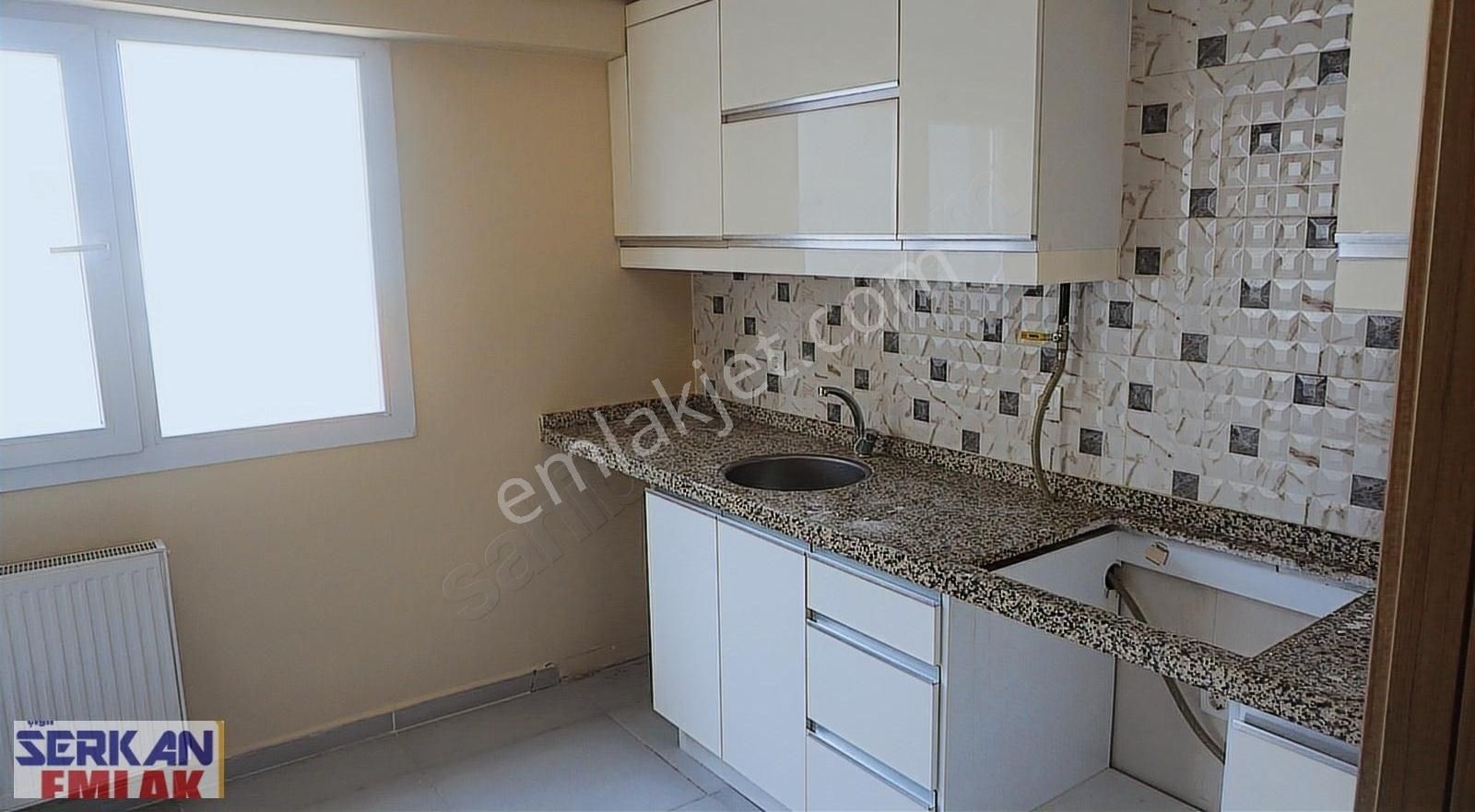 Menemen Cumhuriyet Satılık Daire KOYUNDERE SATILIK 2YILLIK 2+1 ÇİFTBALKON+DOĞALGAZLI ÇİĞLİ SERKAN