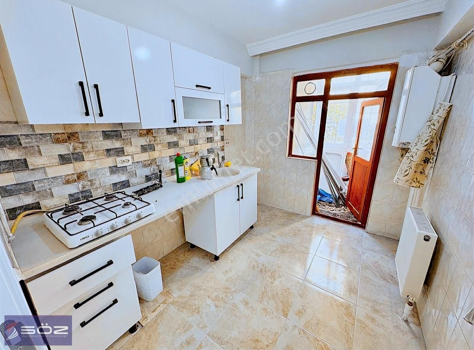 Keçiören Ufuktepe Satılık Daire UFUKTEPE CADDESİ ÜZERİ FULL YAPILI 3CEPHELİ 120M2 GİRİŞ 3+1