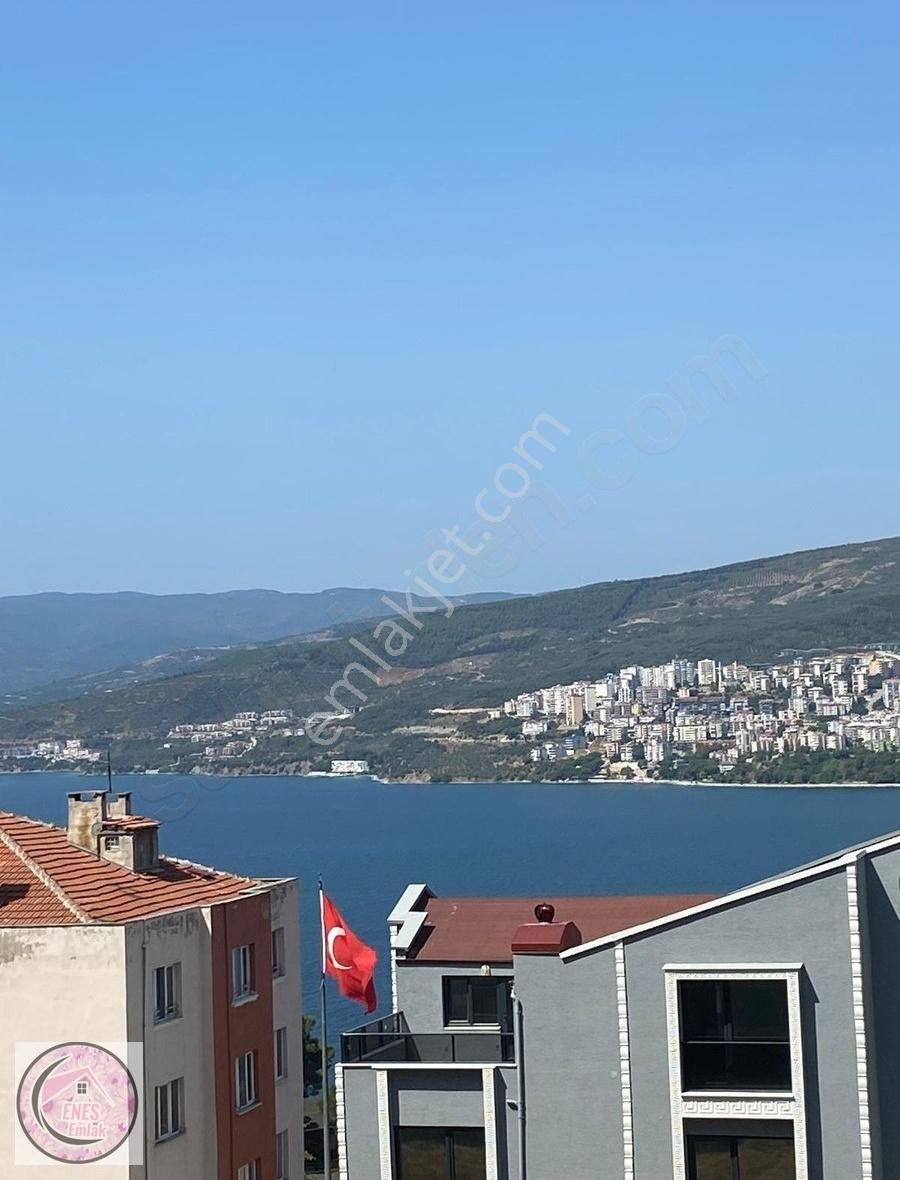 Gemlik Hisar Kiralık Daire Hisar Mahallesinde Ful Deniz Manzaralı Kiralık Daire Enes Emlak