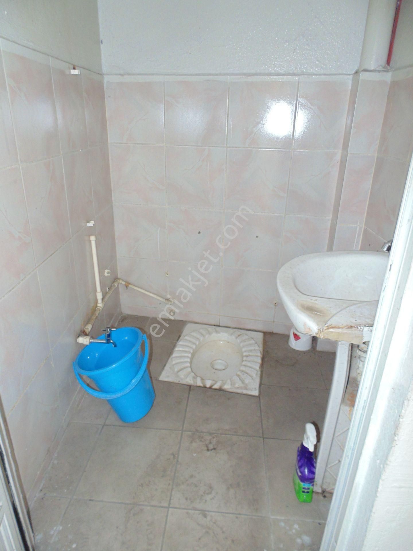 Bahçelievler Mahmutbey Cadde Üzeri Kiralık İşyeri 200m2 2. Kat - Görsel 9