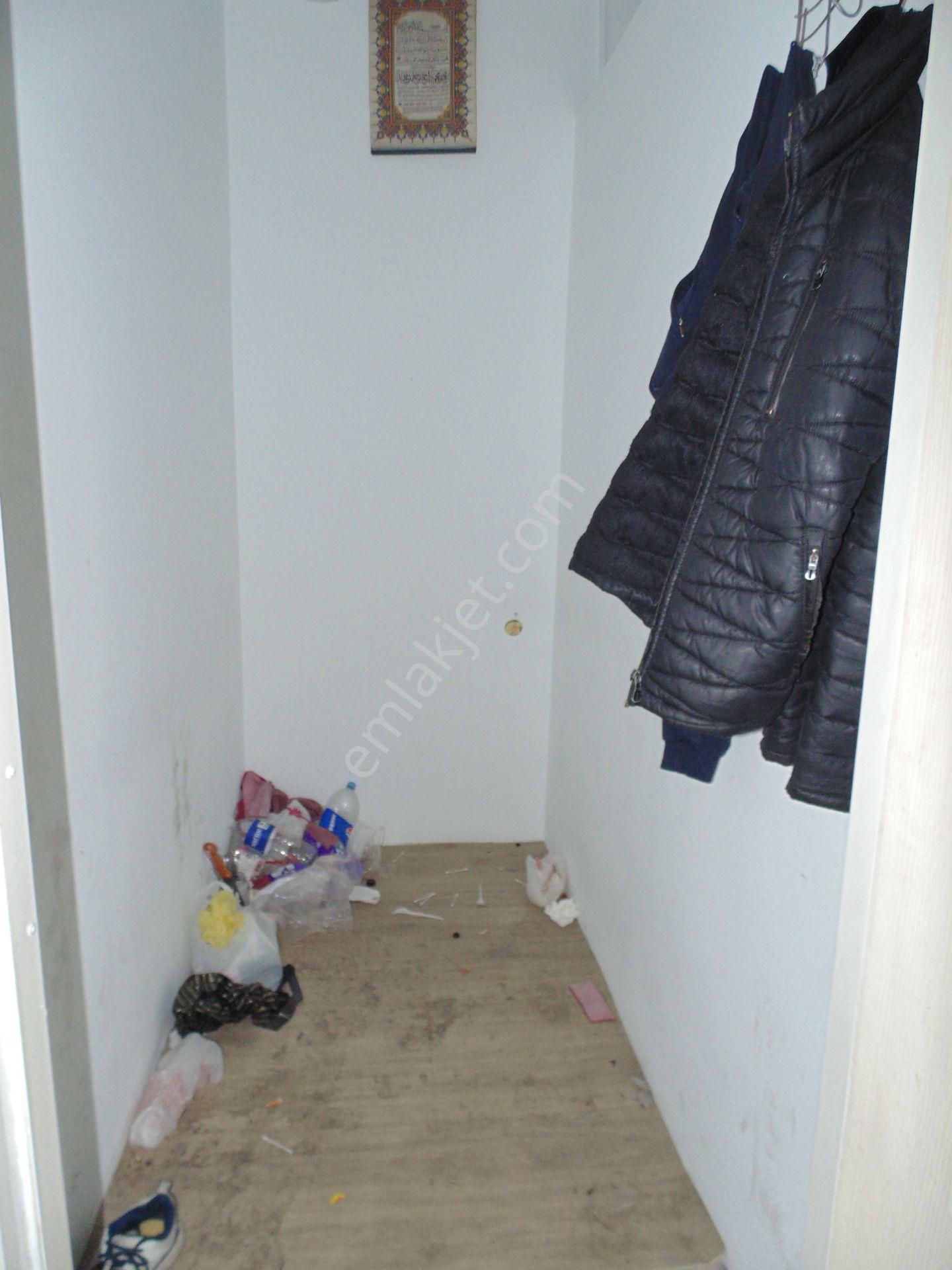 Bahçelievler Mahmutbey Cadde Üzeri Kiralık İşyeri 200m2 2. Kat - Görsel 7