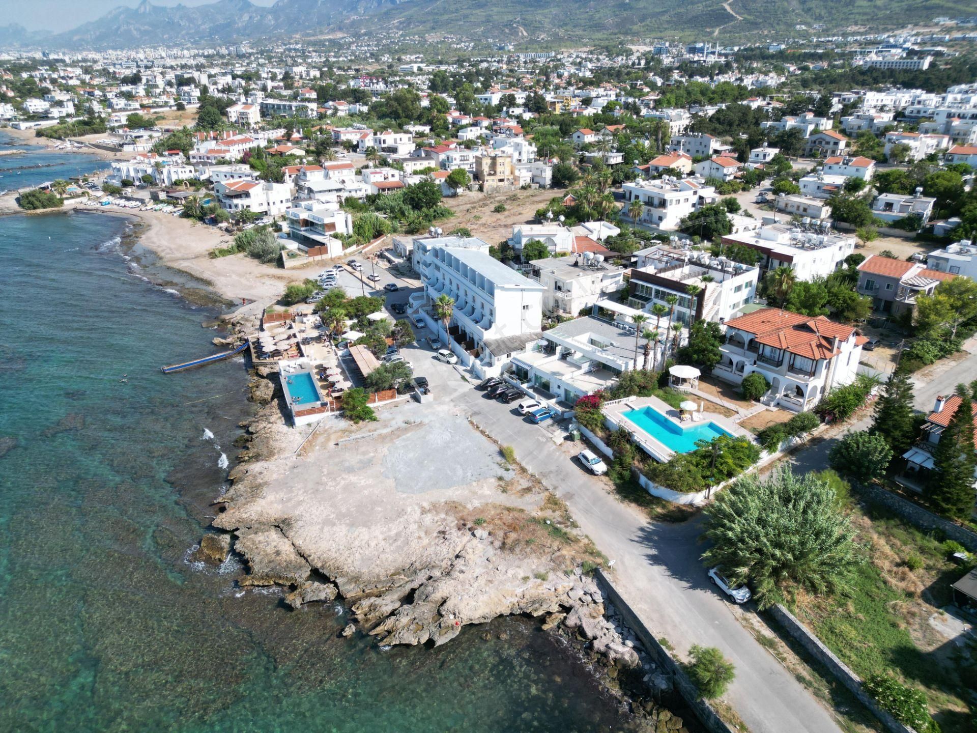 Girne Karaoğlanoğlu’nda Denize Sıfır 2+1 Satılık Penthouse ! - Görsel 2