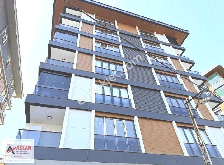 Üsküdar Çengelköy Satılık Daire ÇENGELKÖY NATOYOLUNA KOMŞU 4+1 DUBLEKS /220 M2 ALAN /GÜNEY CEPHE