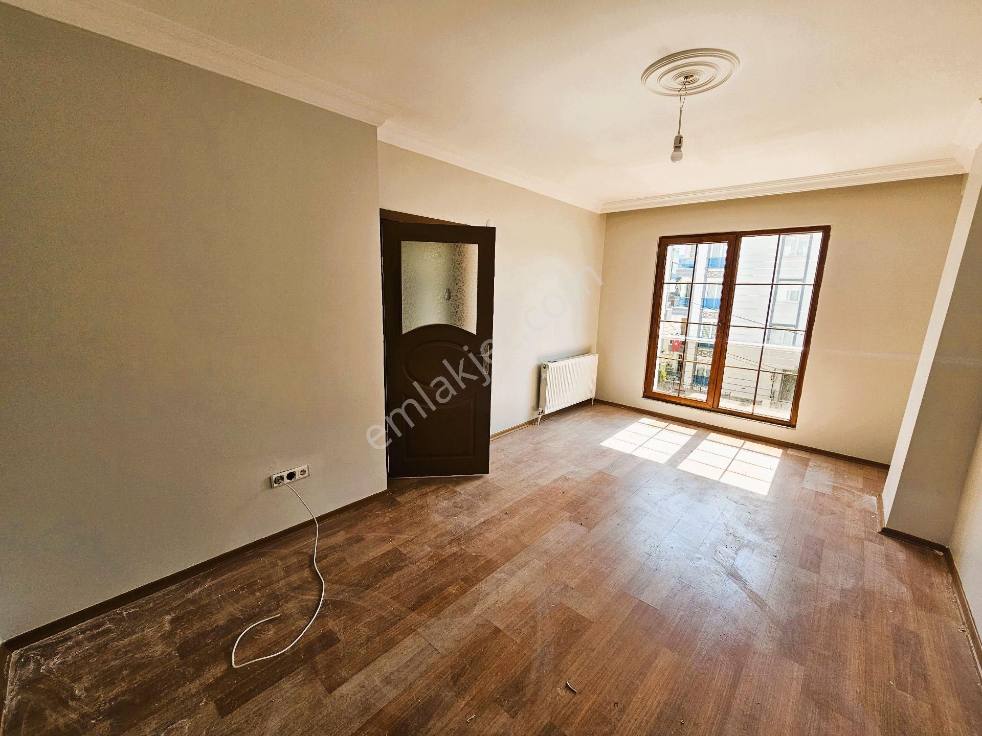 Doğan Emlak 'tan Ortadağ Merkezde Kiralık 2+1 Arakat Daire