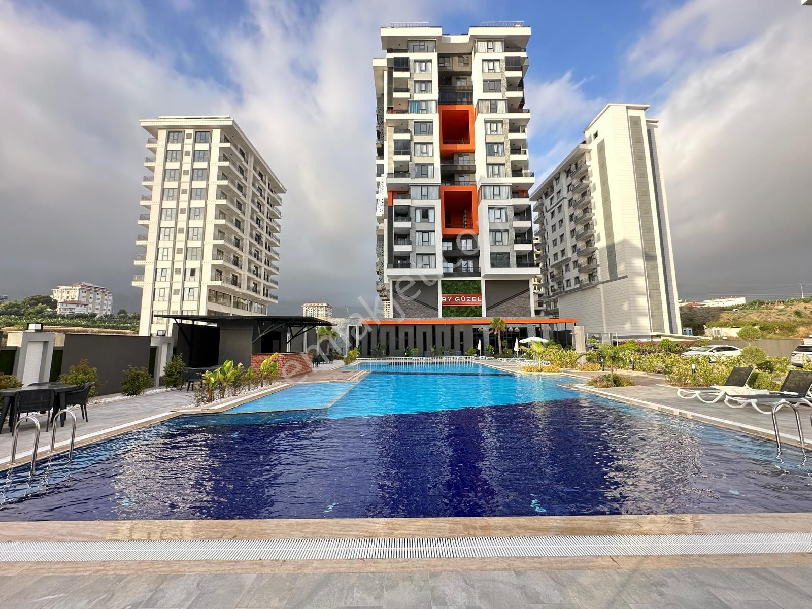 Alanya Mahmutlar Satılık Residence  ALANYA MAHMUTLAR MAH  LÜKS 2+1 DAİRE