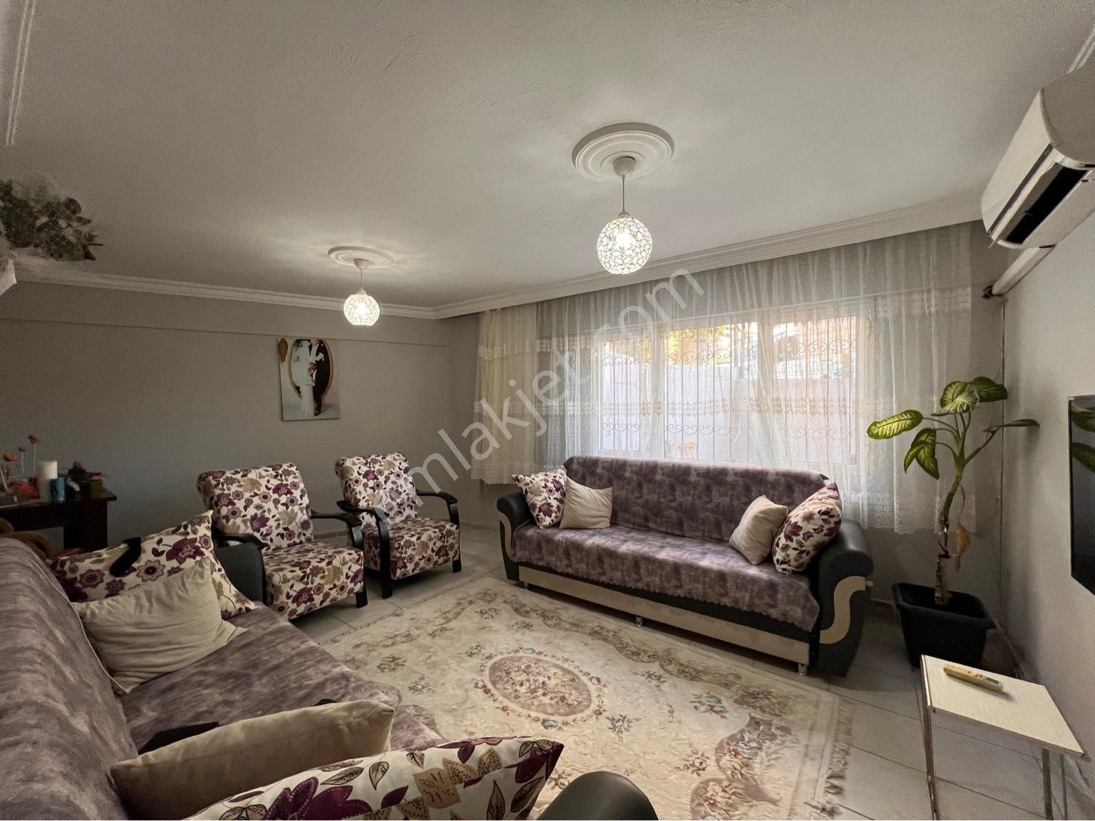 Buca Menderes Satılık Daire  BUCA MENDERES MAH'DE 2+1 90M2 DGAZLI SATILIK DAİRE 