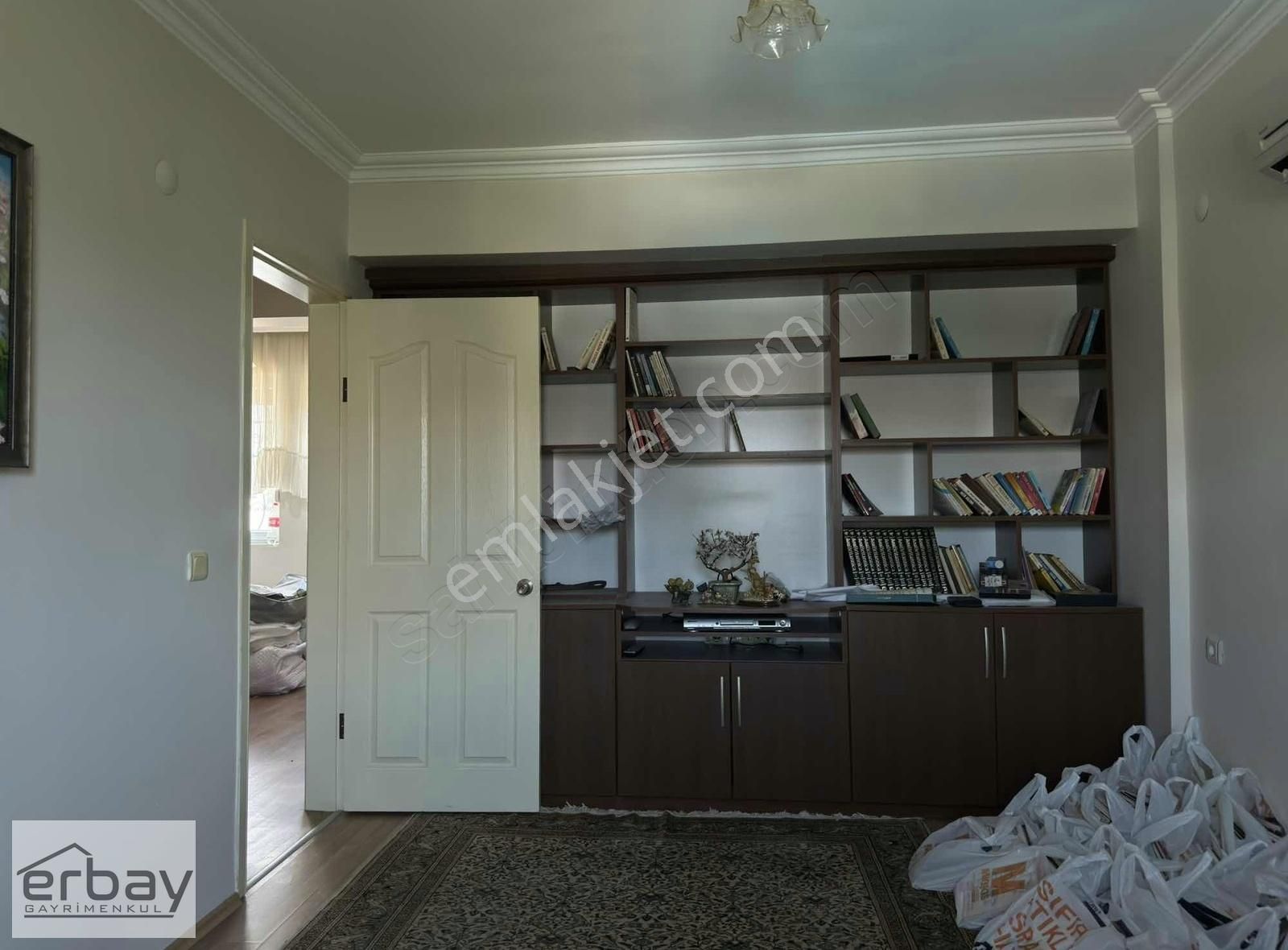 Erbay' Dan Foça'da Arsa Fiyatına 6+1 Villa - Görsel 6