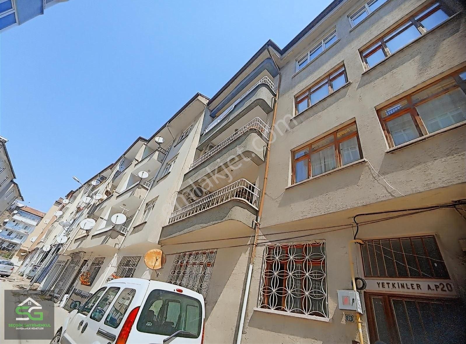 Elazığ Merkez Yeni Satılık Daire YENİMAHALLE'DE FIRSAT KİLERLİ ÇİFT BALKONLU SATILIK FERAH 3+1