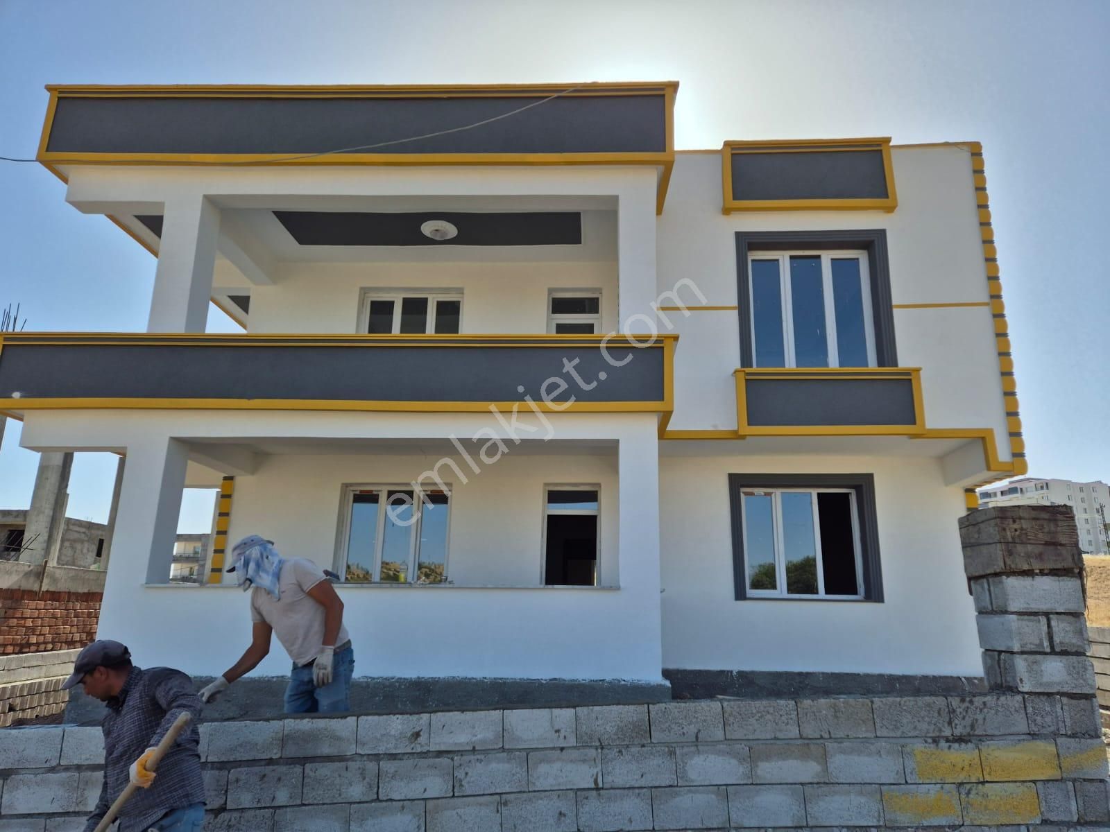 Çermik Tepe Satılık Daire MERKEZİ KONUMDA 2 KATLI SATILIK SIFIR MÜSTAKİL EV 