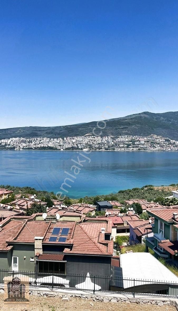 Gemlik Ata Satılık Daire GEMLİK ATA MAHALLESİNDE SATILIK DENİZ MANZARALI LÜKS DAİRE