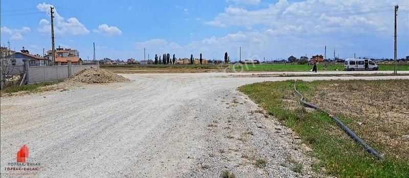 Karatay Saraçoğlu Satılık Konut İmarlı Saraçoğlu 2.kanal Yanında 550m2 Hesaplı Satılık Arsa