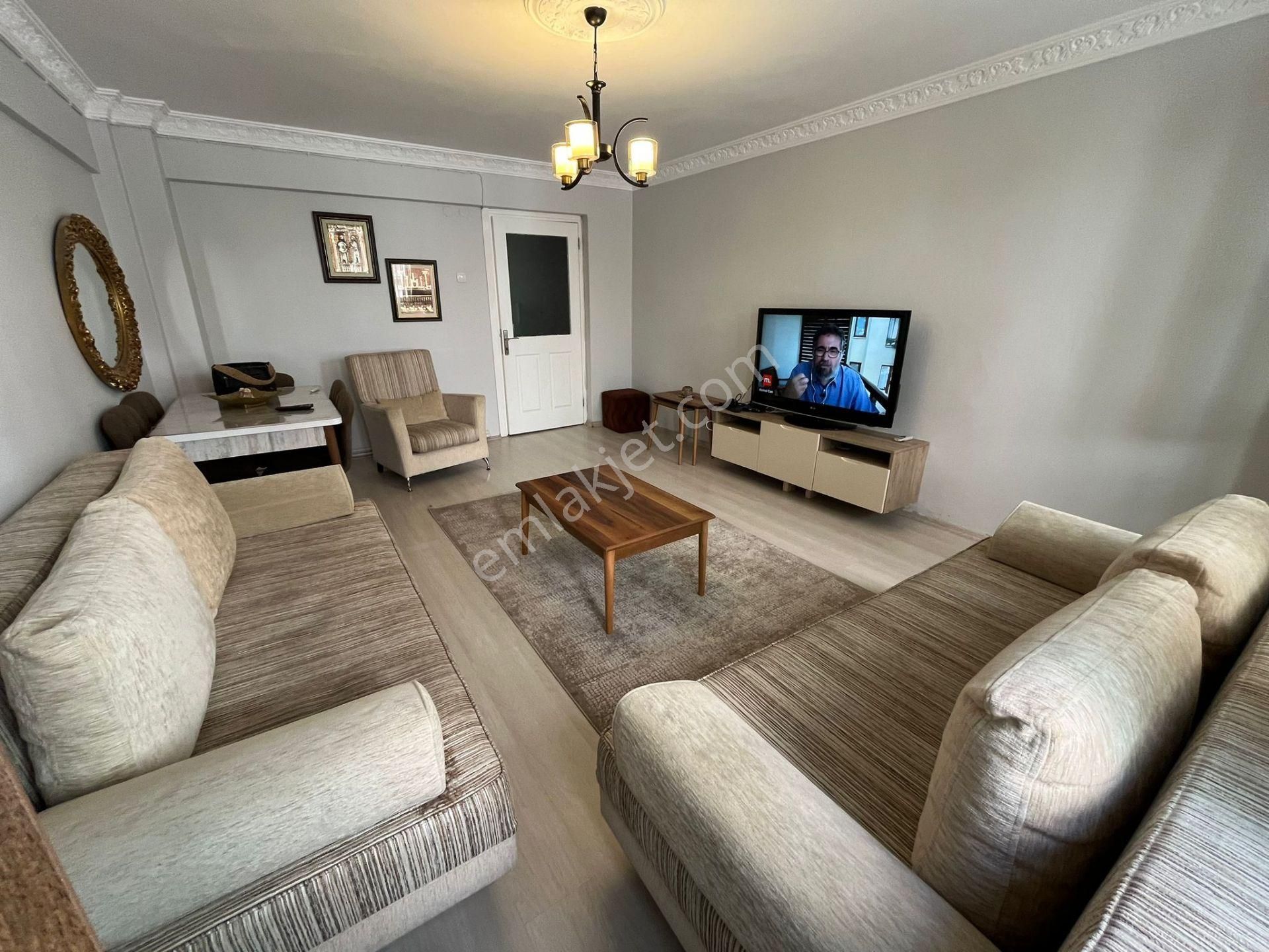 Asil'den Üçyol Cadde Ve Metro Yakını Full Yapılı Bahçeli 3+1 Daire - Görsel 3