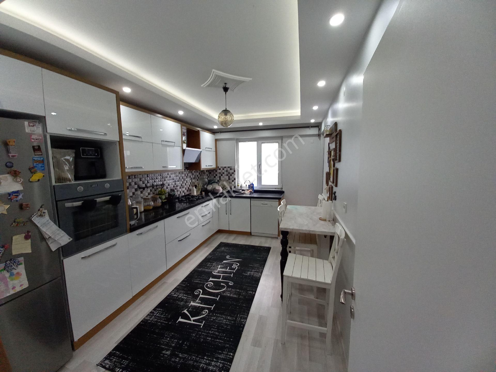 Yenişehir Kurtuluş Satılık Daire SATILIK ÖZEL YAPILI DAİRE