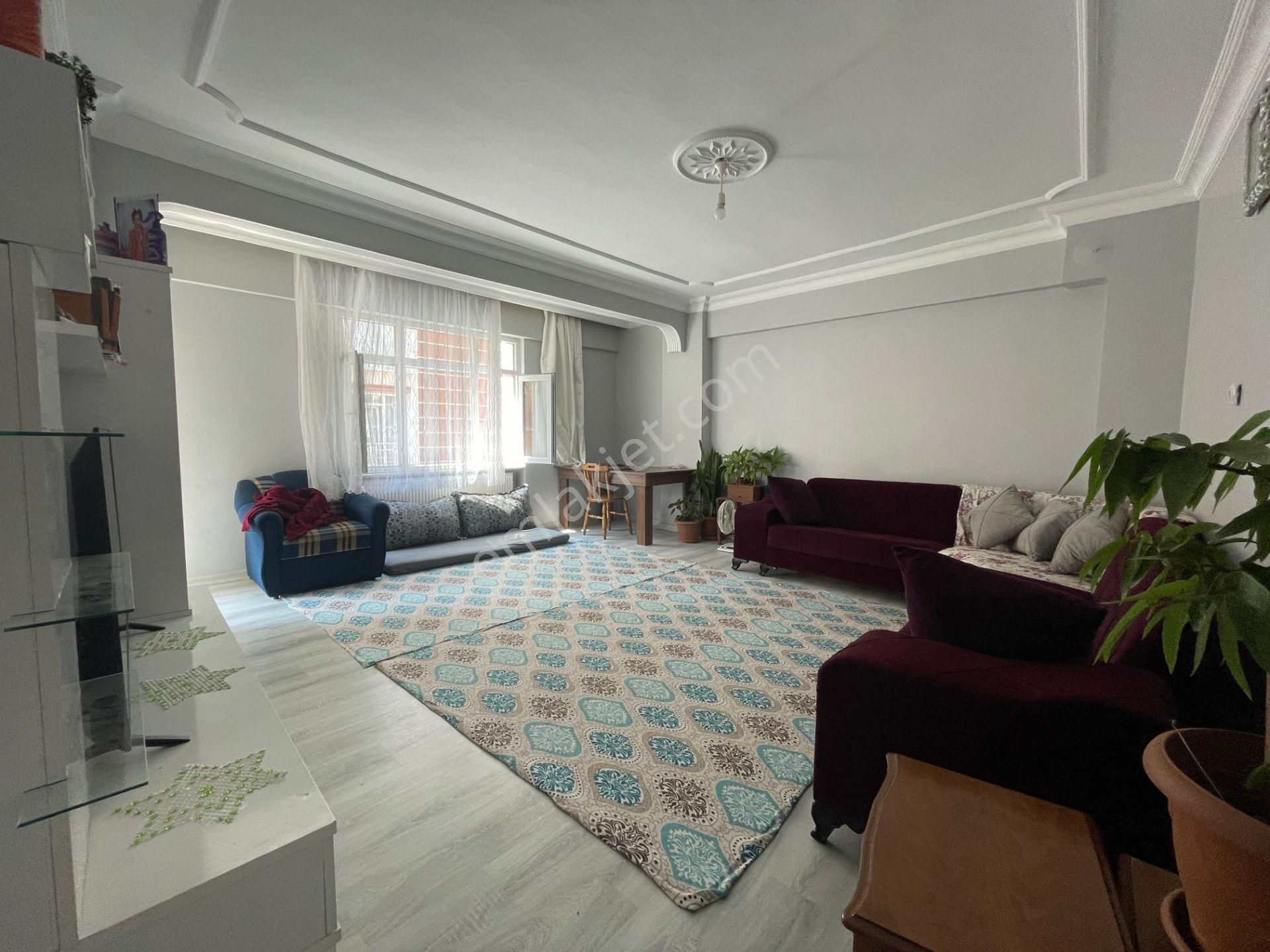 Esenyurt Çınar Satılık Daire  İSTANBUL HOUSE'DAN ESENYURT ÇINAR'DA 3+1 ARA KAT DAİRE