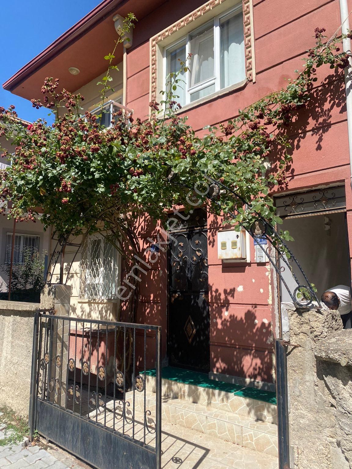 Dinamikten Satılık Müstakil Ev - Görsel 13