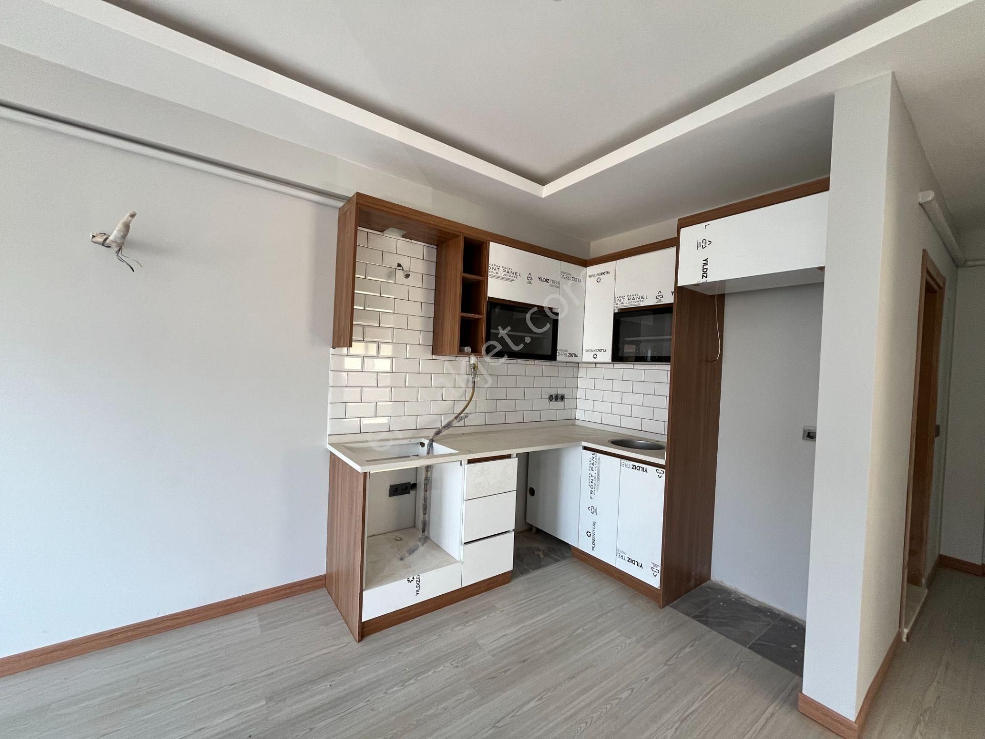 Gözsüzler Bölgesi'nde Modern Yaşamın Kapılarını Aralayın – 2+1 Sıfır Daire! - Görsel 4