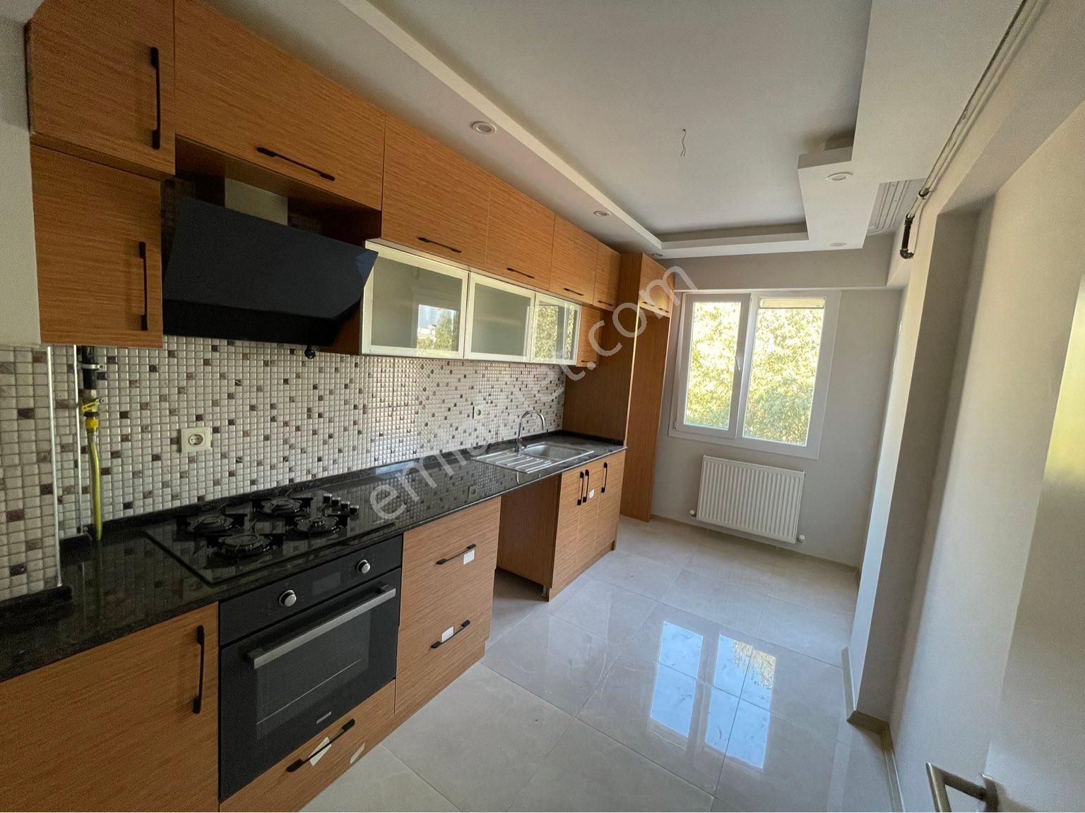 Yunusemre Muradiye Kiralık Daire AYTAÇ EMLAK’TAN MURADİYE’DE ARA KAT KİRALIK 2+1 DAİRE