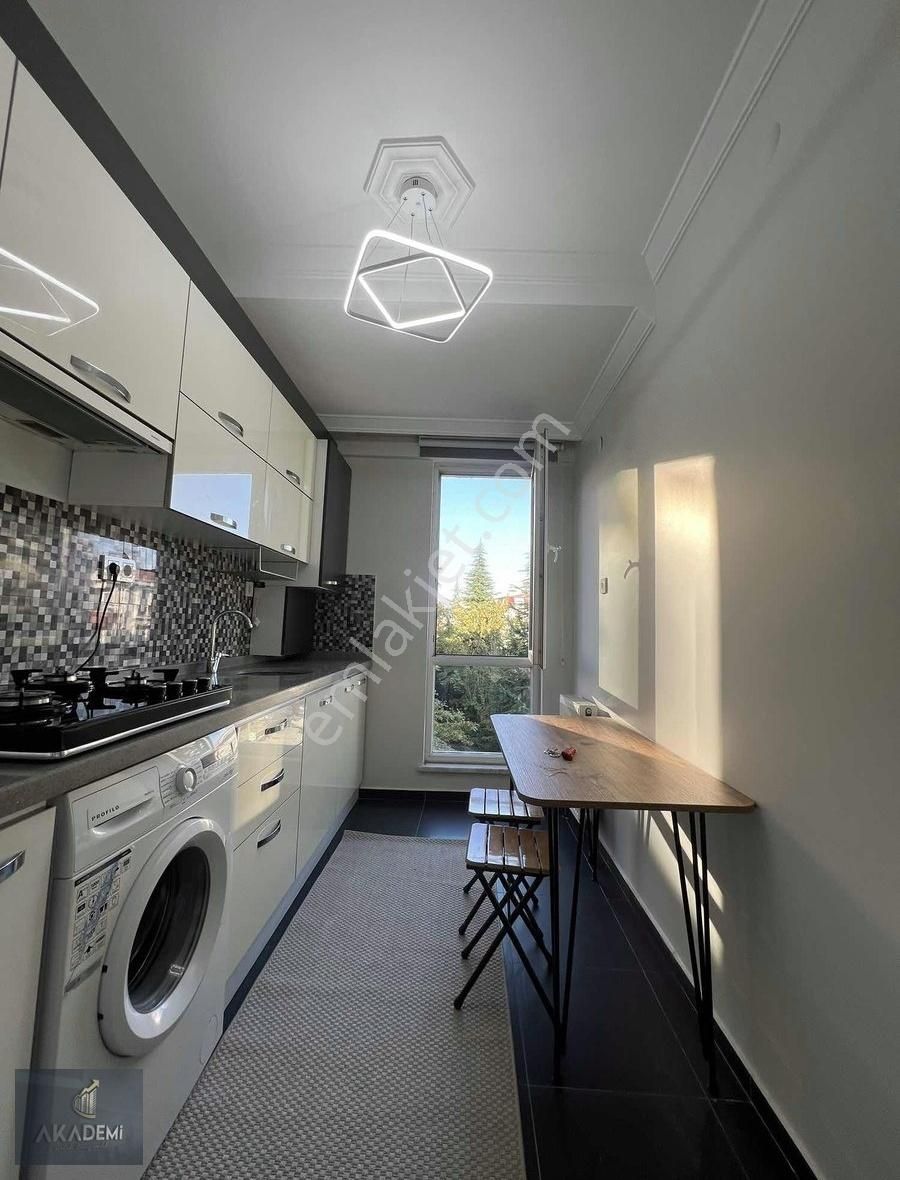 Akademi'den Ara Kat Asansörlü Eşyalı Lüks 1+1 - Görsel 2