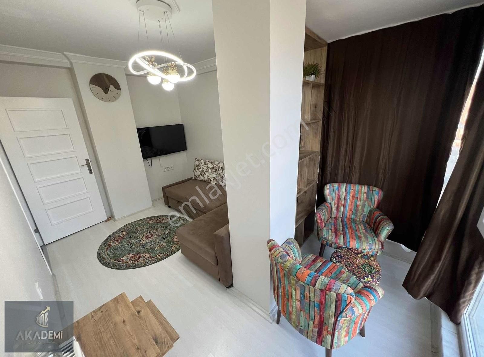Akademi'den Ara Kat Asansörlü Eşyalı Lüks 1+1 - Görsel 7