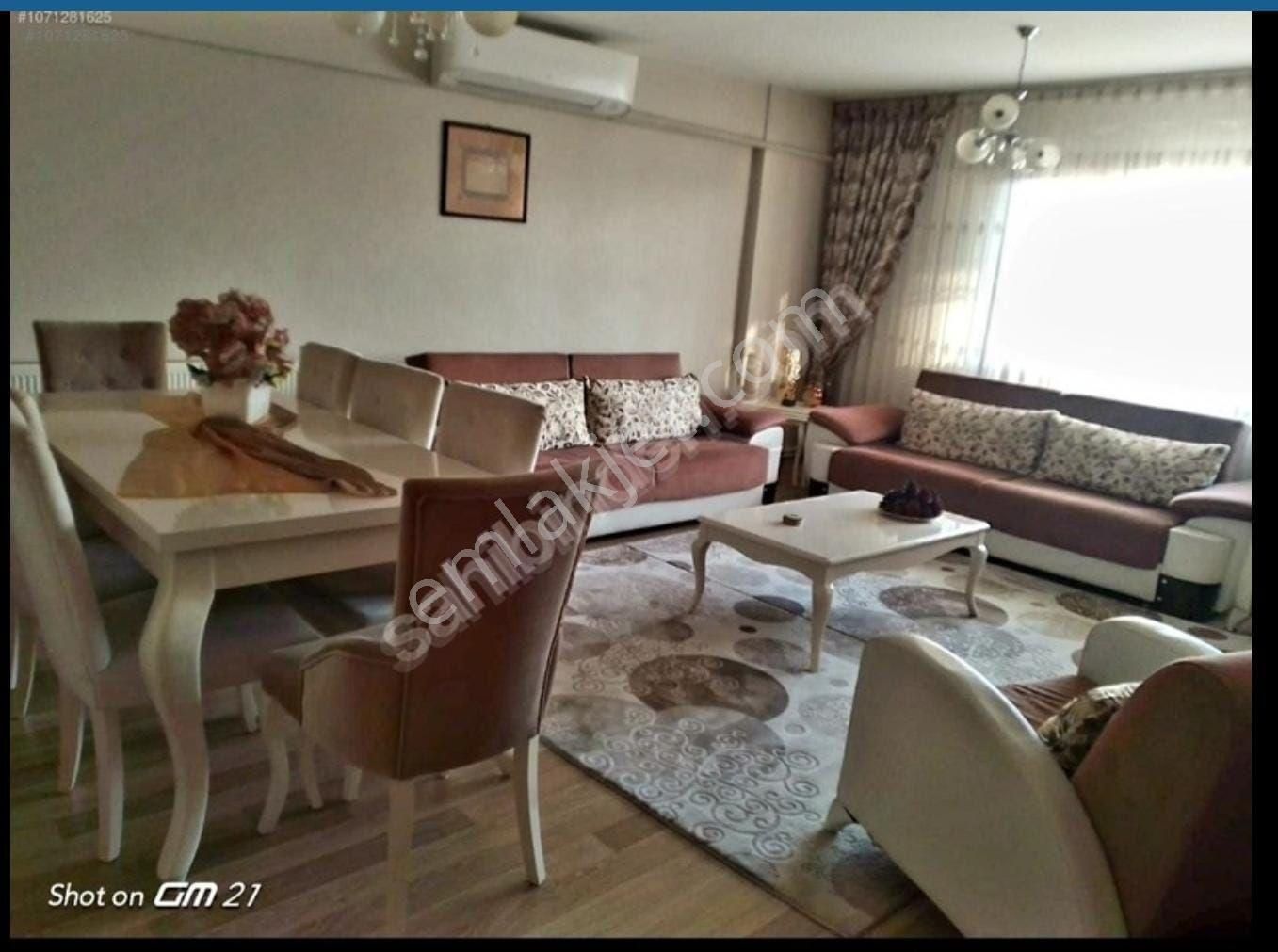 Bayraklı Bayraklı Satılık Daire Kaya zemin 140 m² Ebeveyn banyolu deniz manzaralı kilerli