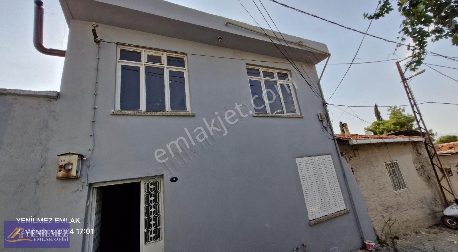 Tire Ketenci Satılık Müstakil Ev TİRE MERKEZ SATILIK 2 KATLI MÜSTAKİL EV