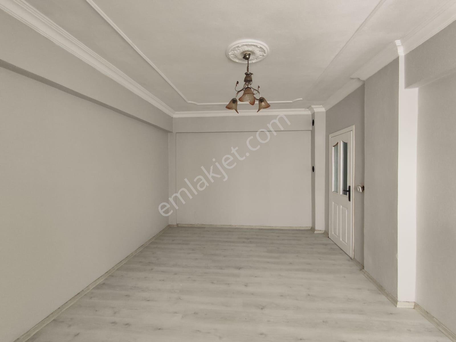 Kapaklı Cumhuriyet Satılık Daire TEKİRDAĞ KAPAKLI CUMHURİYET MAH. 2+1 SATILIK DAİRE 