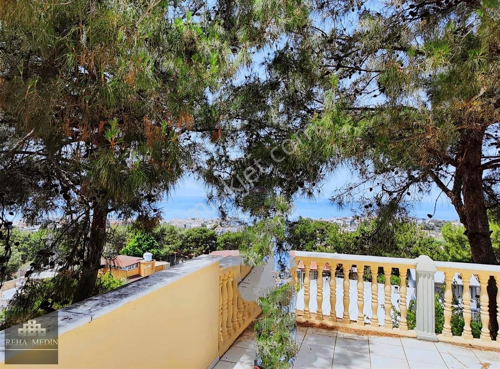 Urla Kalabak Kiralık Villa İZMİR-URLA-KALABAK MAH. SİTE İÇİNDE 35.000 TL KİRALIK VİLLA