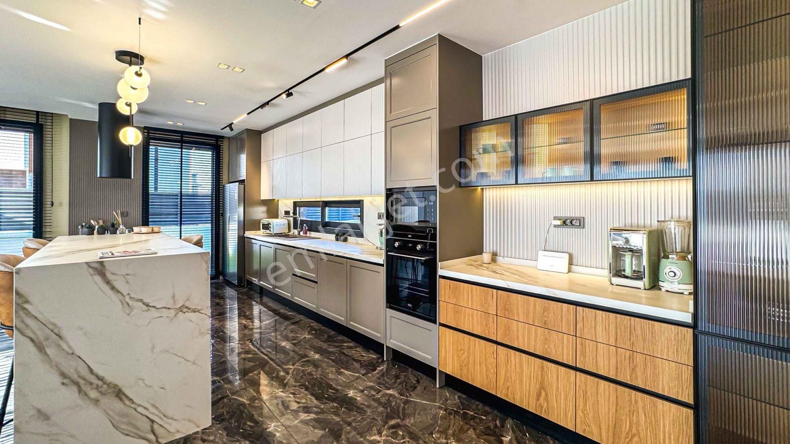 Özel Havuz/otopark-bahçe-hamam-sauna-sınema-fıtness-asansor-enerji Üreten-akıllı Ev -malikane - Görsel 29