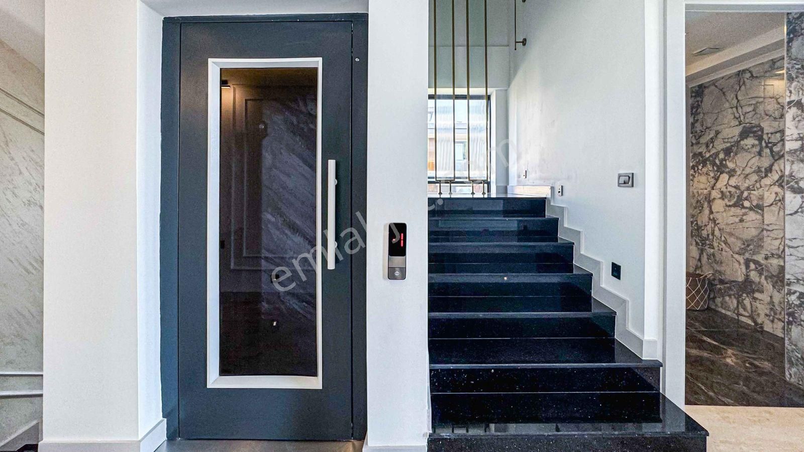 Özel Havuz/otopark-bahçe-hamam-sauna-sınema-fıtness-asansor-enerji Üreten-akıllı Ev -malikane - Görsel 11