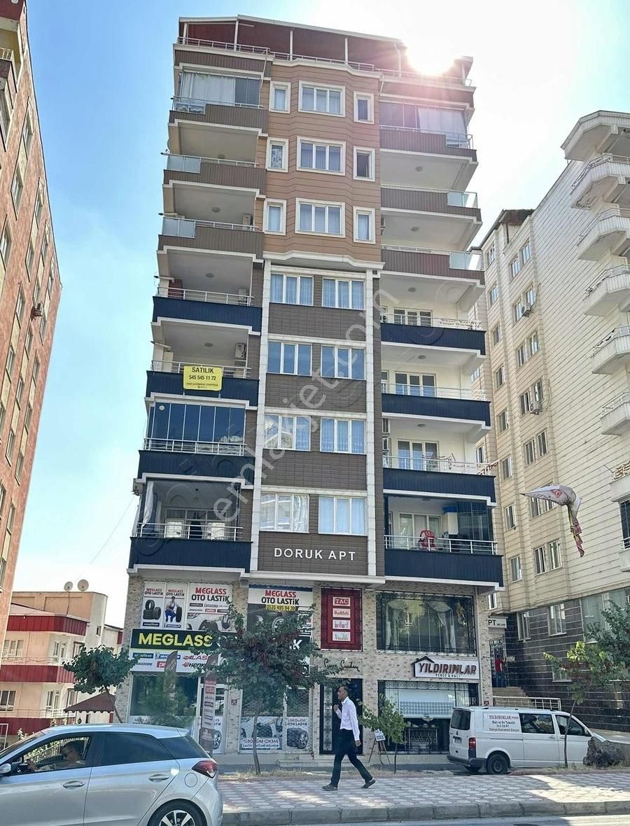 Batman Merkez Fatih Satılık Daire ÇAMLITEPEDE MERKEZİ KONUMDA SATILIK 4+1 240 m2 DAİRE